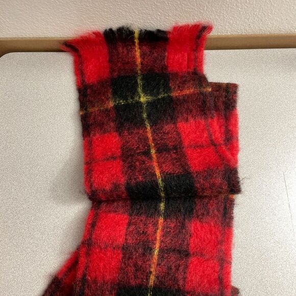 Montrose Mohair Wool Fringed Scarf Red Wallace Hand Woven Scotland 10.5" x 66" - Picture 5 of 8